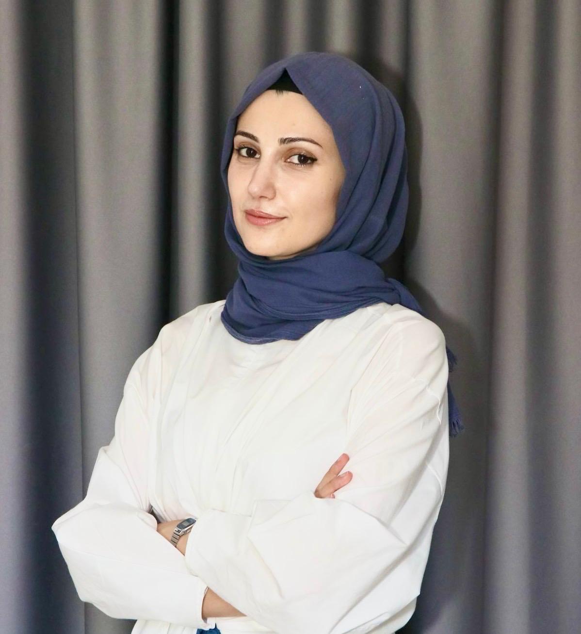 Fizyoterapist Nur Kaya
